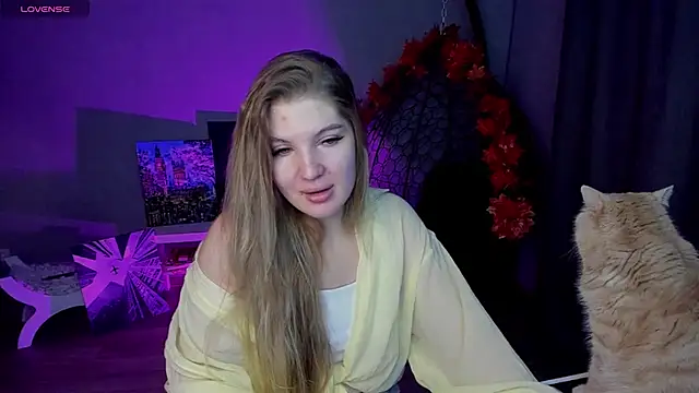 Snapshot of lily_williamss chatting on 09-20-25, 12:11 lily williamss online show from 09-20-25, 12:11