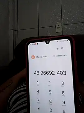 Snapshot of marcialoira chatting on 01-21-25, 02:15 marcialoira online show from 01-21-25, 02:15