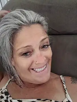 Snapshot of marcialoira chatting on 01-27-25, 04:01 marcialoira online show from 01-27-25, 04:01