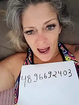 Snapshot of marcialoira chatting on 03-17-25, 05:16 marcialoira online show from 03-17-25, 05:16