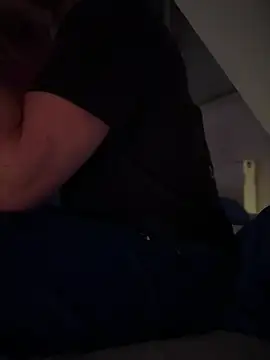 Bennyben8604 online show from 02-27-25, 07:47