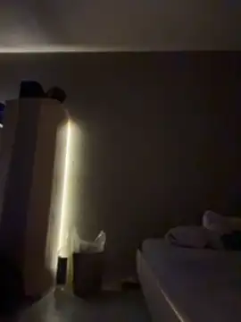 Bennyben8604 online show from 04-19-26, 08:00