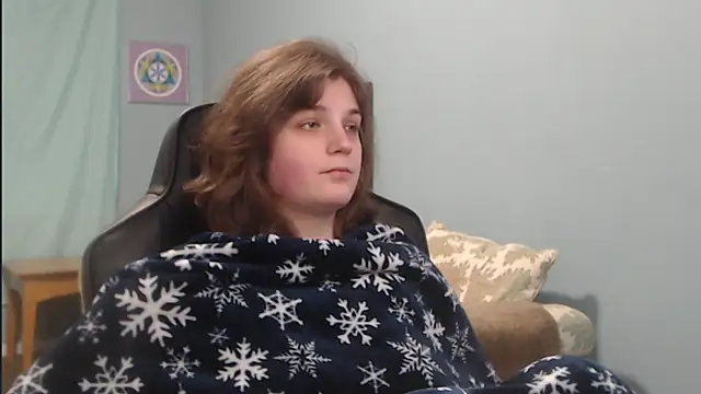 Snapshot of TreeJeanne chatting on 12-13-24, 04:05 TreeJeanne online show from 12-13-24, 04:05