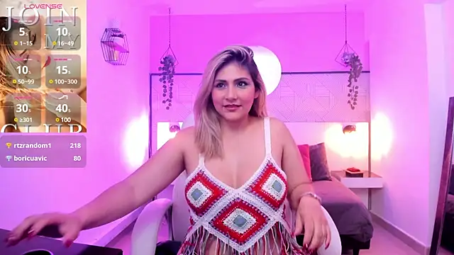 Melanie silver  online show from 02-21-25, 10:48