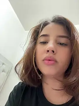 Lia sex69 online show from 02-18-25, 11:33