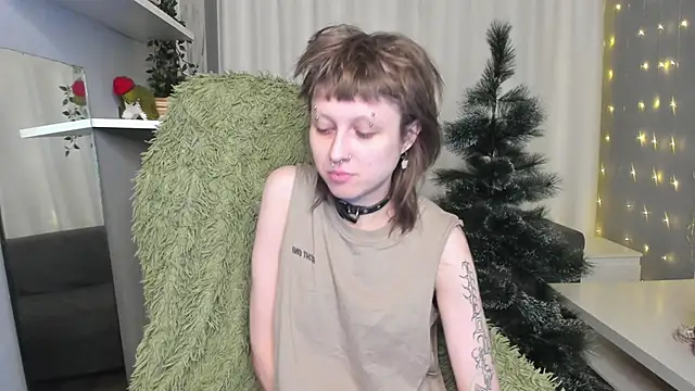 Snapshot of kortny_yo chatting on 12-20-24, 09:50 kortny yo online show from 12-20-24, 09:50