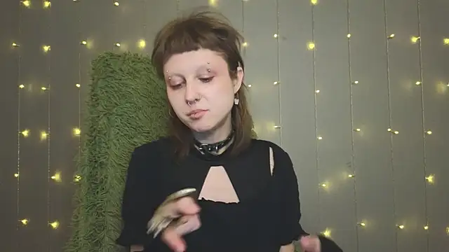 Snapshot of kortny_yo chatting on 01-18-25, 12:02 kortny yo online show from 01-18-25, 12:02