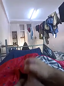 Hot Boy 2004 online show from 11-19-25, 11:43