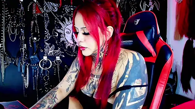 Snapshot of jannaink_ chatting on 06-12-26, 08:41 jannaink online show from 06-12-26, 08:41