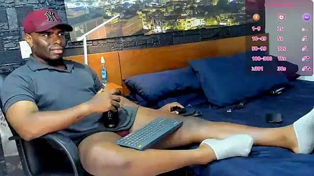 thomas santtos1 online show from 02-13-25, 11:26