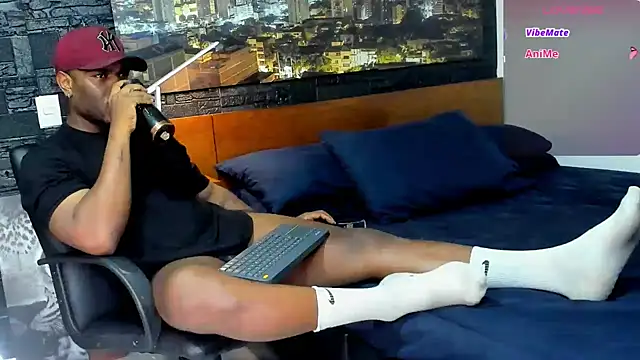 thomas santtos1 online show from 03-07-25, 01:18