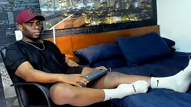 thomas santtos1 online show from 03-11-25, 11:48