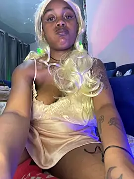 Cherrytowild online show from 10-19-25, 05:46