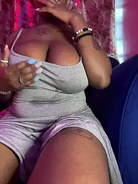 Cherrytowild online show from 04-16-26, 12:17