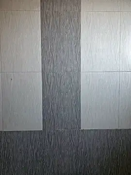 Snapshot of Kamarasa69 chatting on 03-18-26, 08:17 Kamarasa69 online show from 03-18-26, 08:17