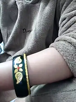 Aaradhya online show from 01-17-25, 01:47