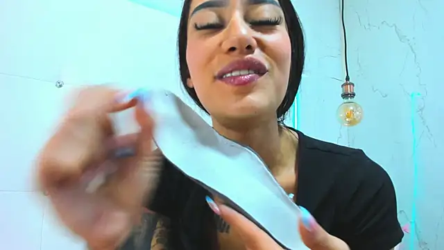 Little Jenni online show from 03-26-26, 01:38