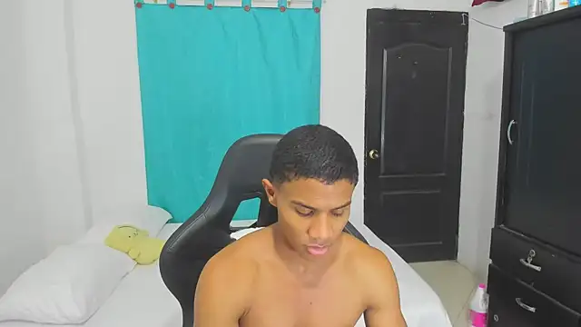 corzoethan online show from 10-13-25, 11:38