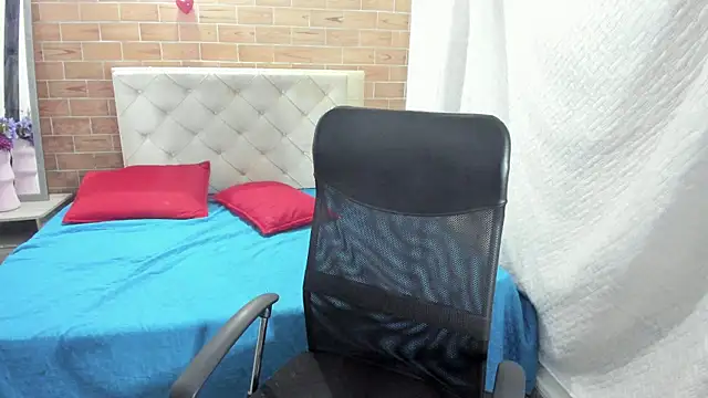 MIKE HUNTER7 online show from 02-12-25, 12:22