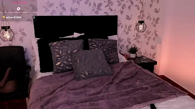 Nathaly-Lopez online show from 09-30-25, 01:49