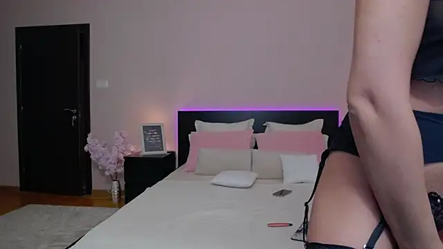 Snapshot of AyanaJoy chatting on 02-05-26, 04:22 AyanaJoy online show from 02-05-26, 04:22