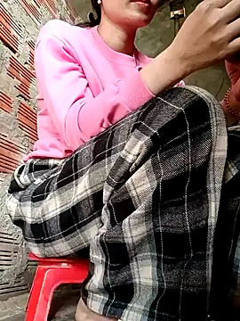 Blythe 69 online show from 01-28-25, 06:49