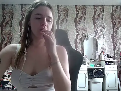 samanta55555 online show from 05-25-26, 08:53
