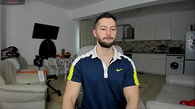 ZackFraser online show from 02-13-25, 06:09