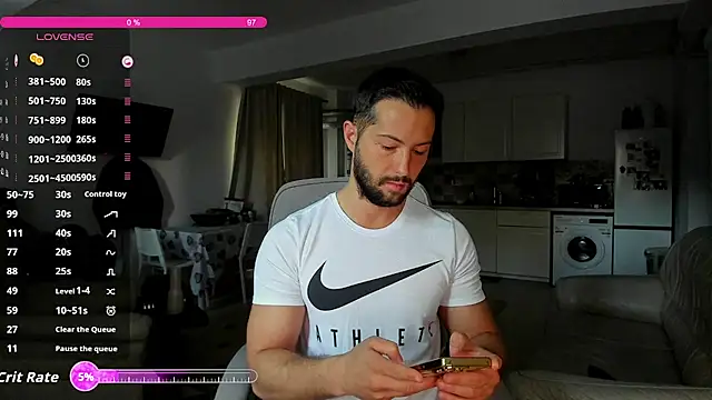 ZackFraser online show from 09-19-25, 07:21