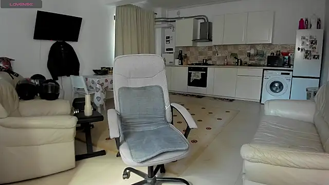 ZackFraser online show from 09-21-25, 07:54