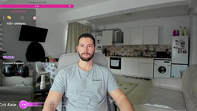 ZackFraser online show from 11-06-25, 07:20