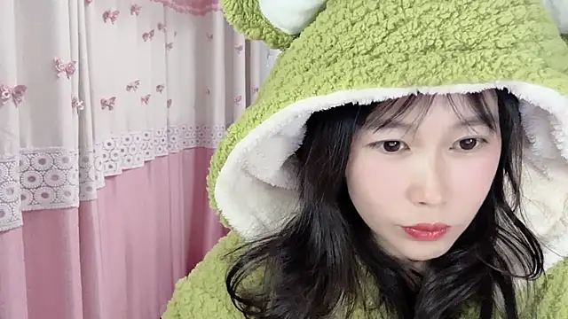 Shleybaby online show from 12-15-24, 02:05