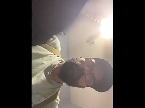 Onesieboy4daddys online show from 11-26-25, 03:29