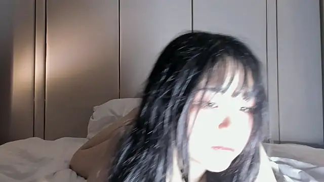 Snapshot of hee_young11 chatting on 03-22-25, 06:25 hee young11 online show from 03-22-25, 06:25
