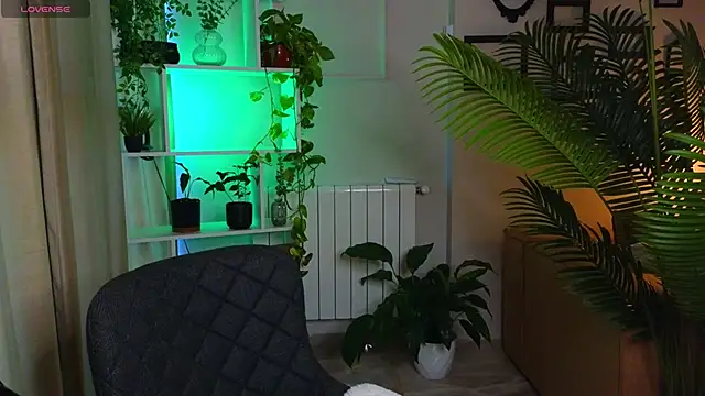 Lina-hill online show from 11-05-25, 10:48