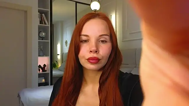 Lina-hill online show from 05-02-26, 09:47