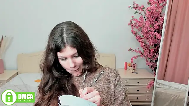 Snapshot of Charlotte_wow chatting on 12-06-24, 03:33 Charlotte wow online show from 12-06-24, 03:33