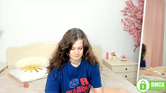 Snapshot of Charlotte_wow chatting on 01-02-25, 03:19 Charlotte wow online show from 01-02-25, 03:19