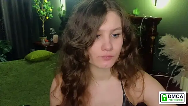 Snapshot of Charlotte_wow chatting on 01-26-25, 07:41 Charlotte wow online show from 01-26-25, 07:41