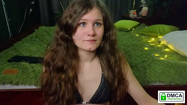 Snapshot of Charlotte_wow chatting on 01-26-25, 10:46 Charlotte wow online show from 01-26-25, 10:46