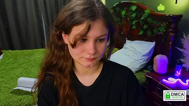 Snapshot of Charlotte_wow chatting on 03-04-25, 11:22 Charlotte wow online show from 03-04-25, 11:22