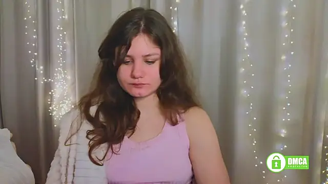 Snapshot of Charlotte_wow chatting on 03-16-25, 05:17 Charlotte wow online show from 03-16-25, 05:17