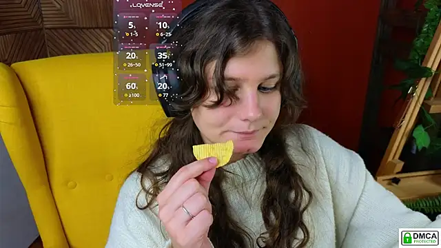 Snapshot of Charlotte_wow chatting on 10-22-25, 11:48 Charlotte wow online show from 10-22-25, 11:48