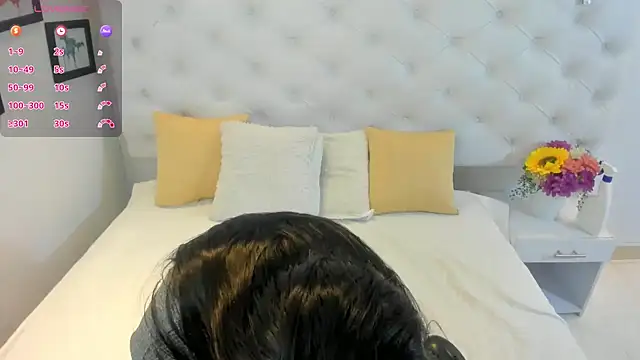 Snapshot of thaliia_gomez chatting on 03-05-25, 07:17 thaliia gomez online show from 03-05-25, 07:17