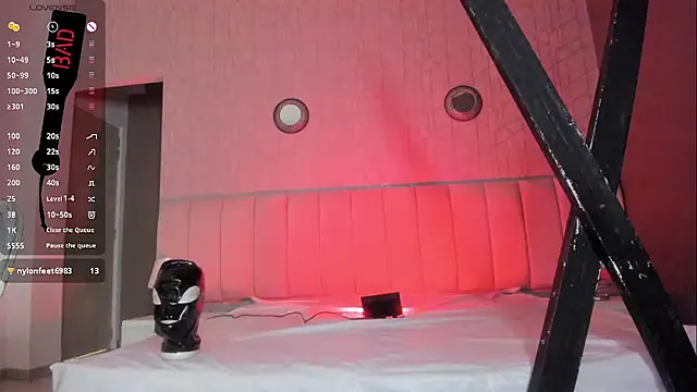Snapshot of Alana_Jones_ chatting on 12-14-24, 11:12 Alana Jones online show from 12-14-24, 11:12