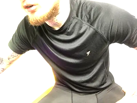 Snapshot of layneinchains chatting on 11-05-25, 09:09 layneinchains online show from 11-05-25, 09:09