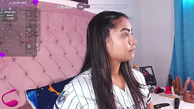 hannnasmith online show from 01-02-25, 07:07