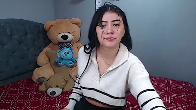 Snapshot of Gaby_foz chatting on 07-28-26, 02:29 Gaby foz online show from 07-28-26, 02:29