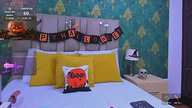 SuzanSmithh online show from 10-15-25, 11:54