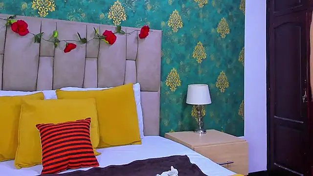 SuzanSmithh online show from 11-12-25, 11:21